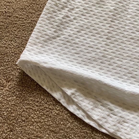 Koral Mesh Workout Tank in White - Picture 3 of 8